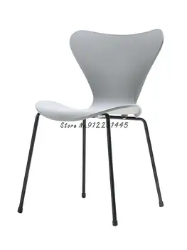 Nordic industrial stiliaus valgomojo kėdės, paprastas ir stilingas atlošas, biuro stalas, kėdės kūrybos plastiko derybų kėdės net raudona